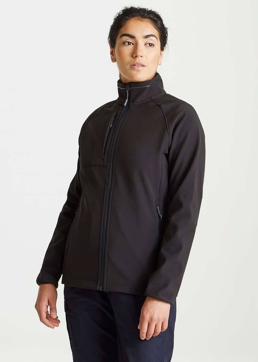 Kurtka softshell damska z klapą sztormową i osłoną podbródka, materiał z recyklingu