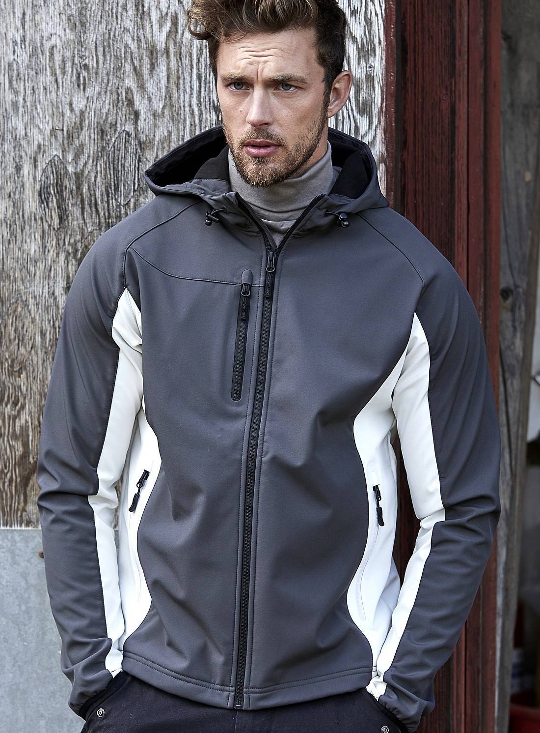 Kurtka softshell męska z kontrastowymi panelami marki Tee Jays