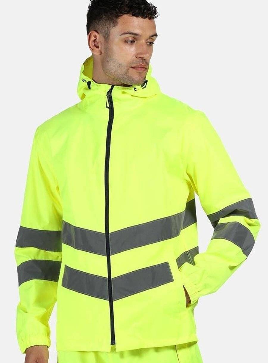 Kurtka wiatrówka Regatta z odblaskowymi pasami