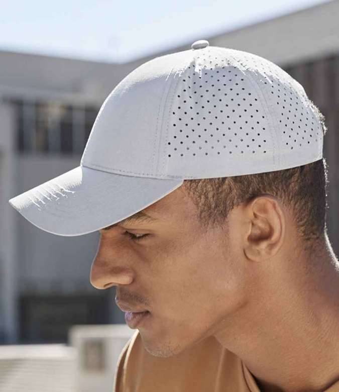 Laser Performance Trucker