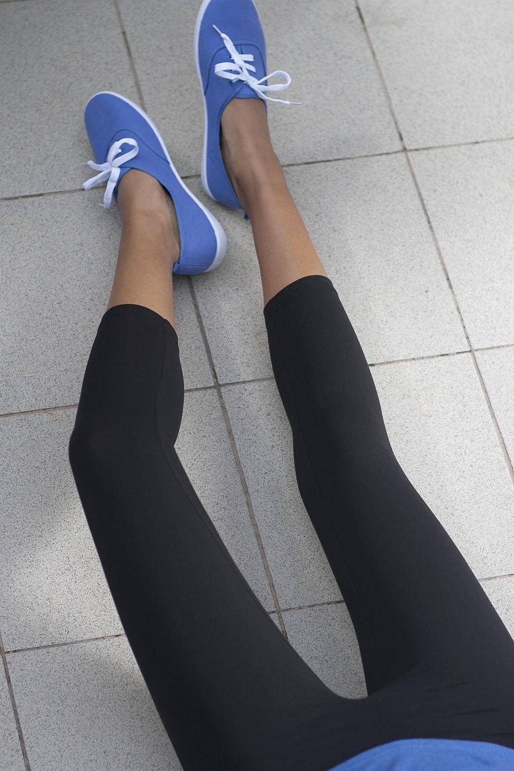 Leginsy damskie o długości 3/4