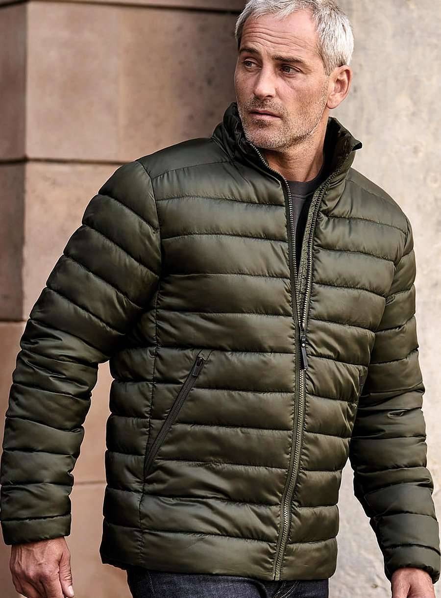 Lekka kurtka zimowa Tee Jays, wysoka jakość izolacji termicznej