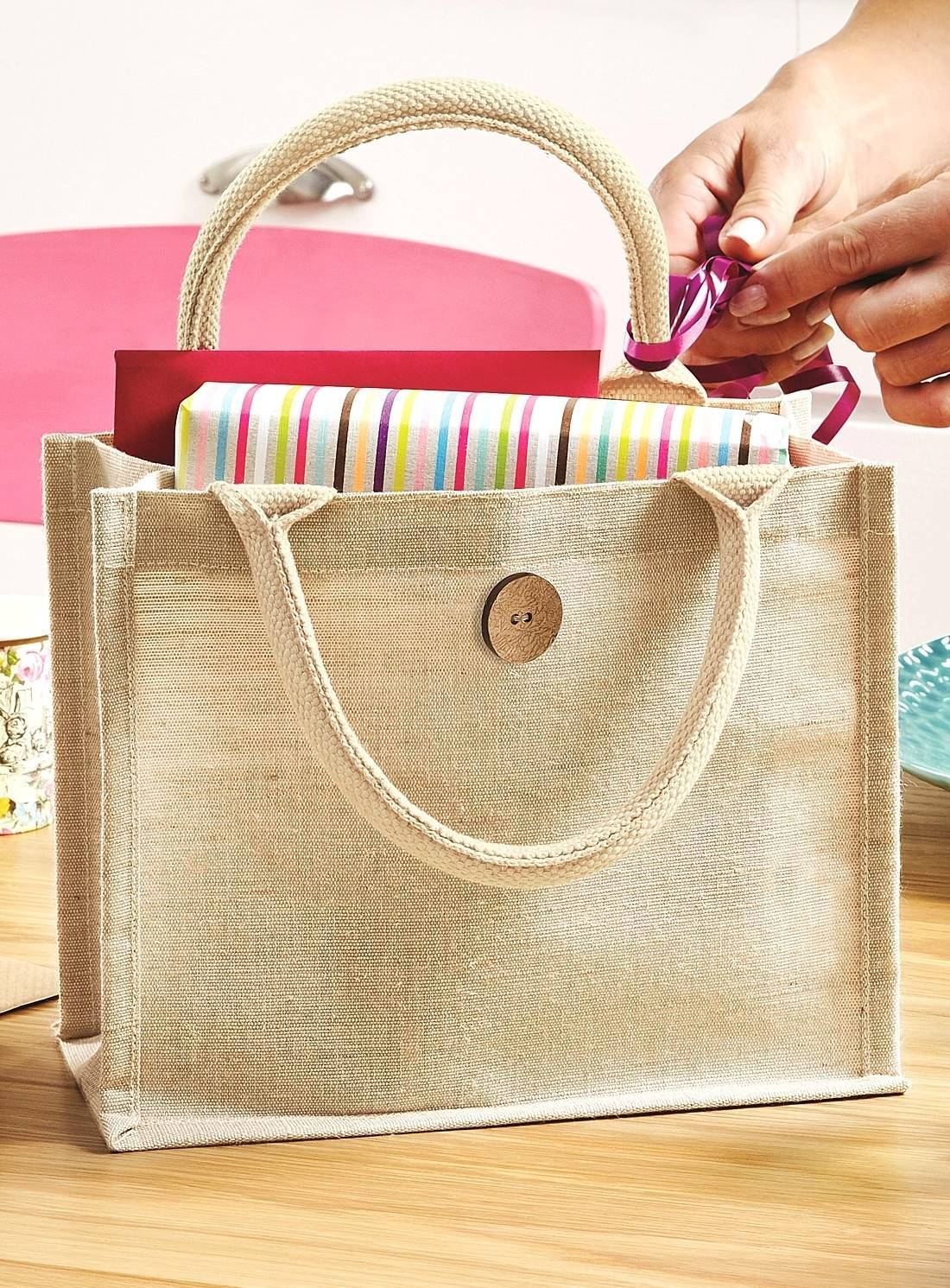 Mała torba na prezenty z juty Juco Mini