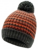 Markowa czapka zimowa w kolorowym ubarwieniu z polarową podszewką