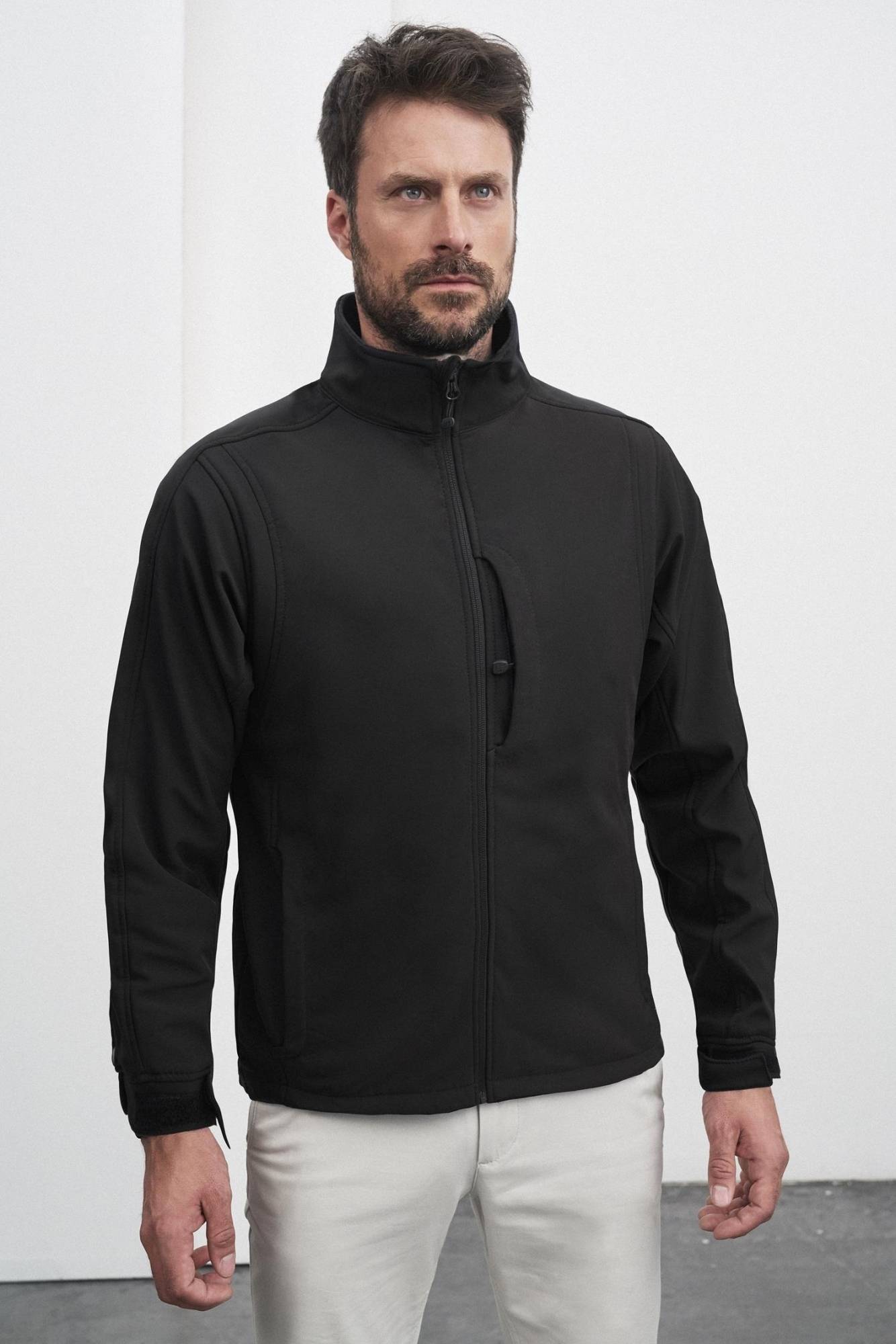 Markowa męska kurtka typu Softshell