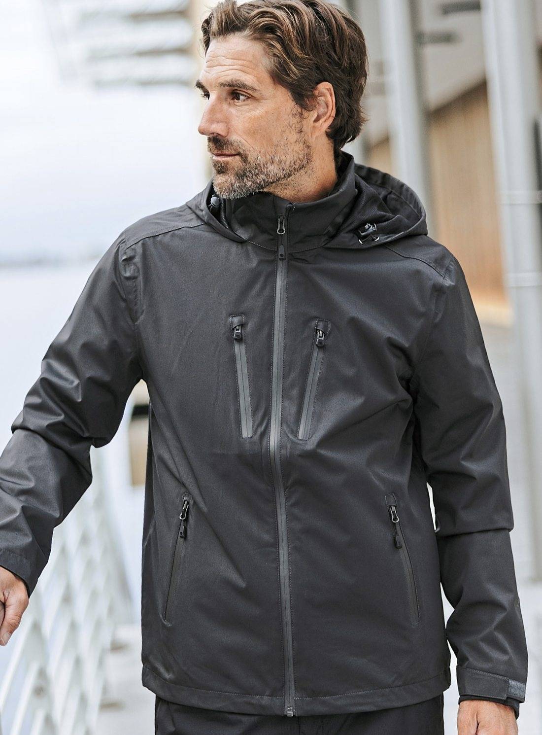 Men's Scirocco Lightweight Shell Jacket
