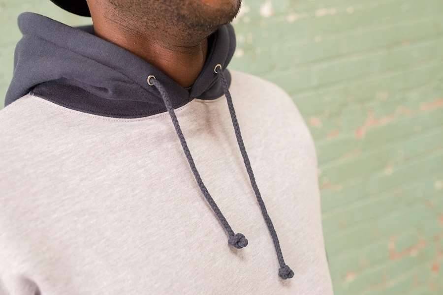 Męska bluza z kapturem marki Independent