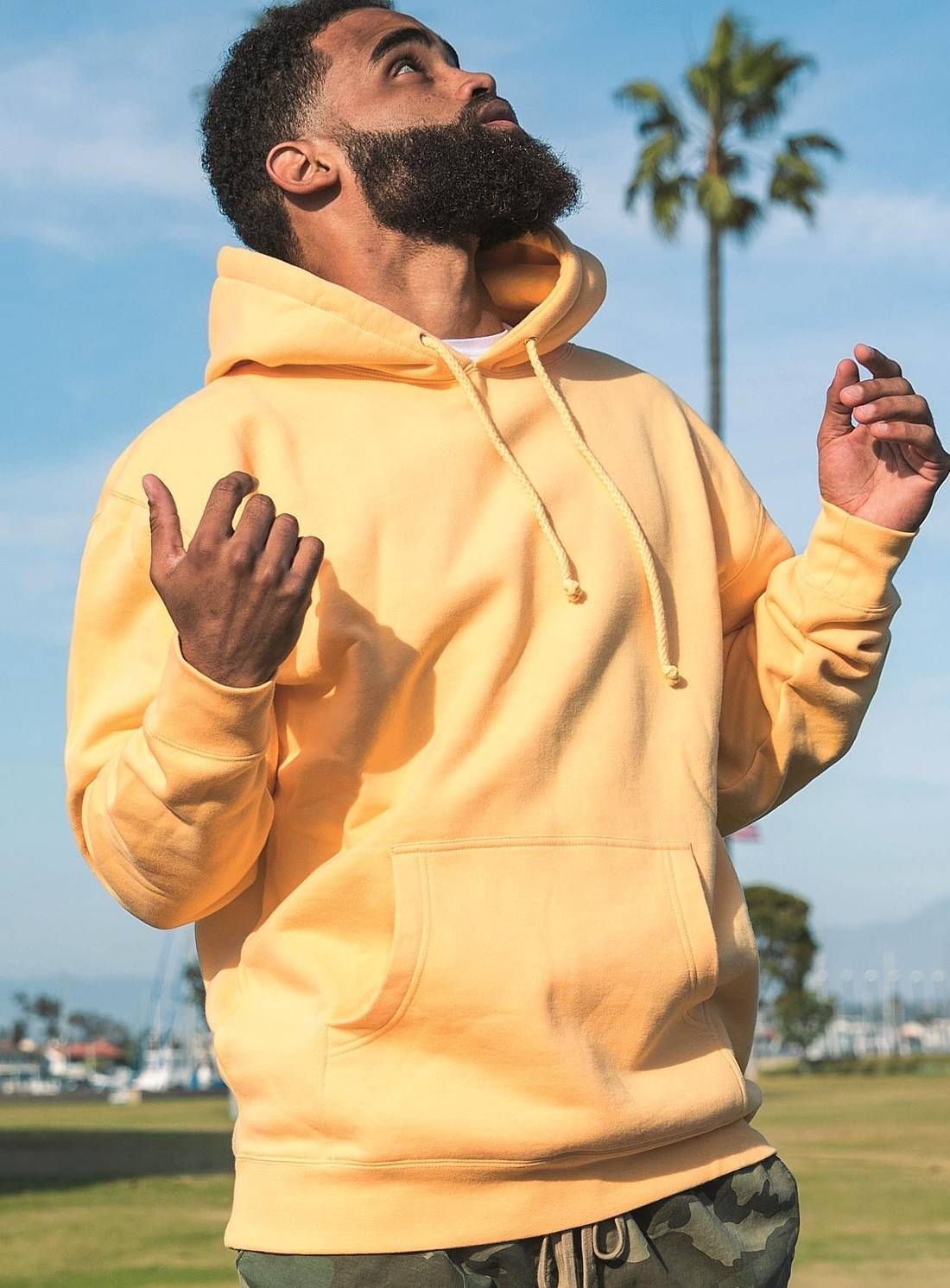 Męska bluza z kapturem marki Independent