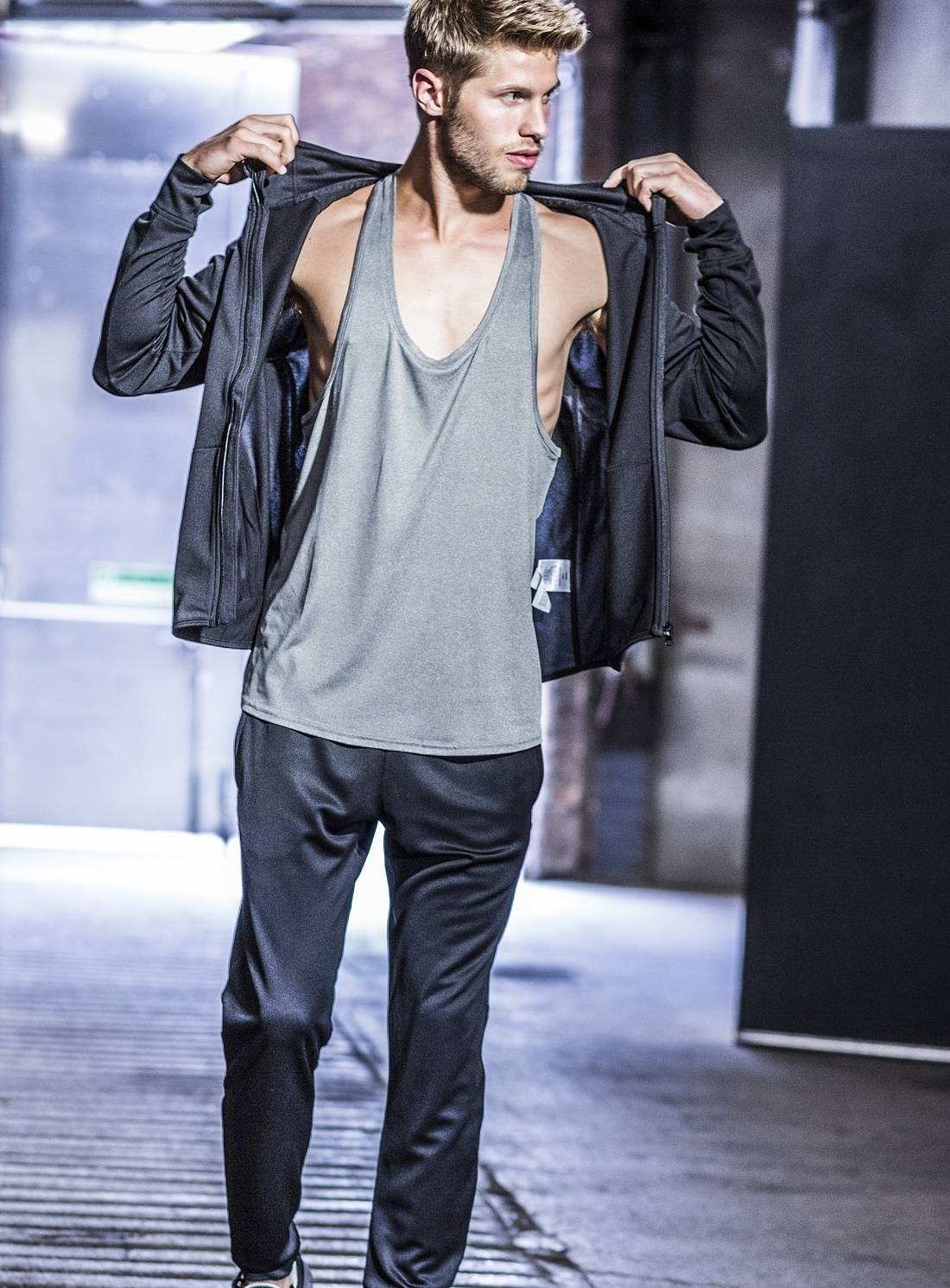 Męska koszulka sportowa Tombo Muscle