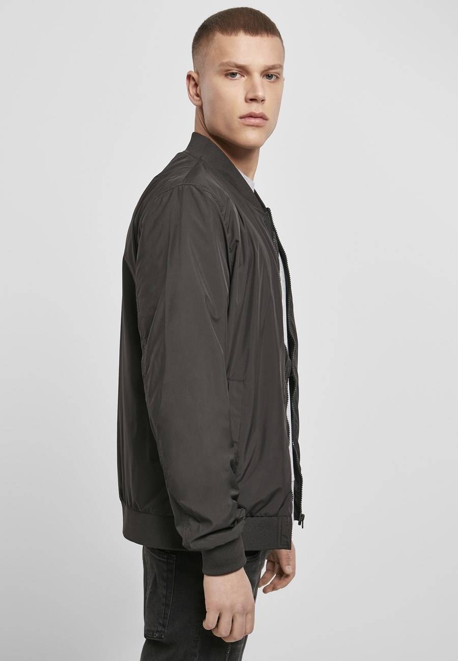 Męska kurtka typu bomber