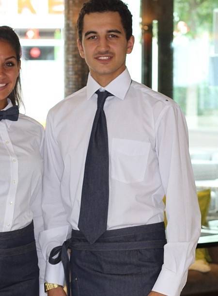 Męski krawat jeansowy o szerokim kroju