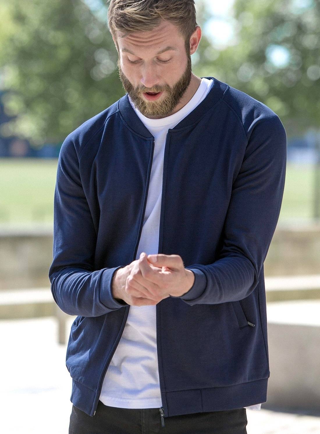 Modna bluza na zamek z bawełny organicznej Neutral