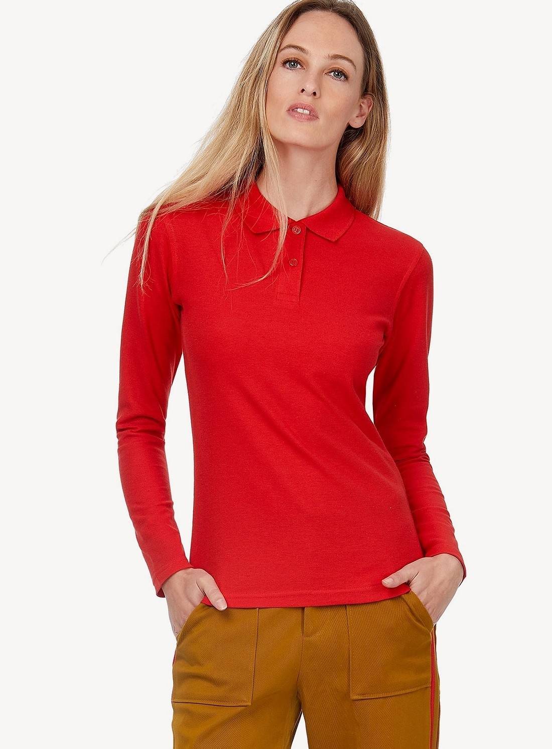 Modna damska bluzka polo z guzikami w kolorze materiału