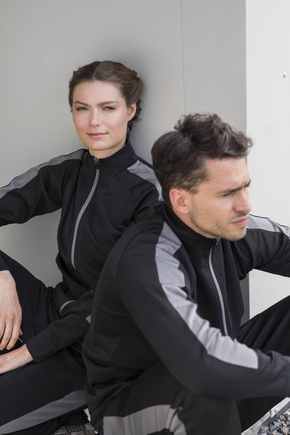 Modna dwukolorowa bluza sportowa