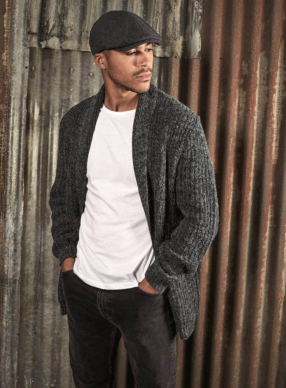 Modny kaszkiet z regulacją rozmiaru