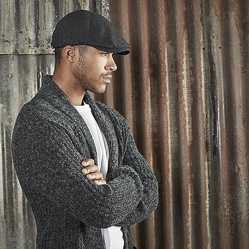 Modny kaszkiet z regulacją rozmiaru