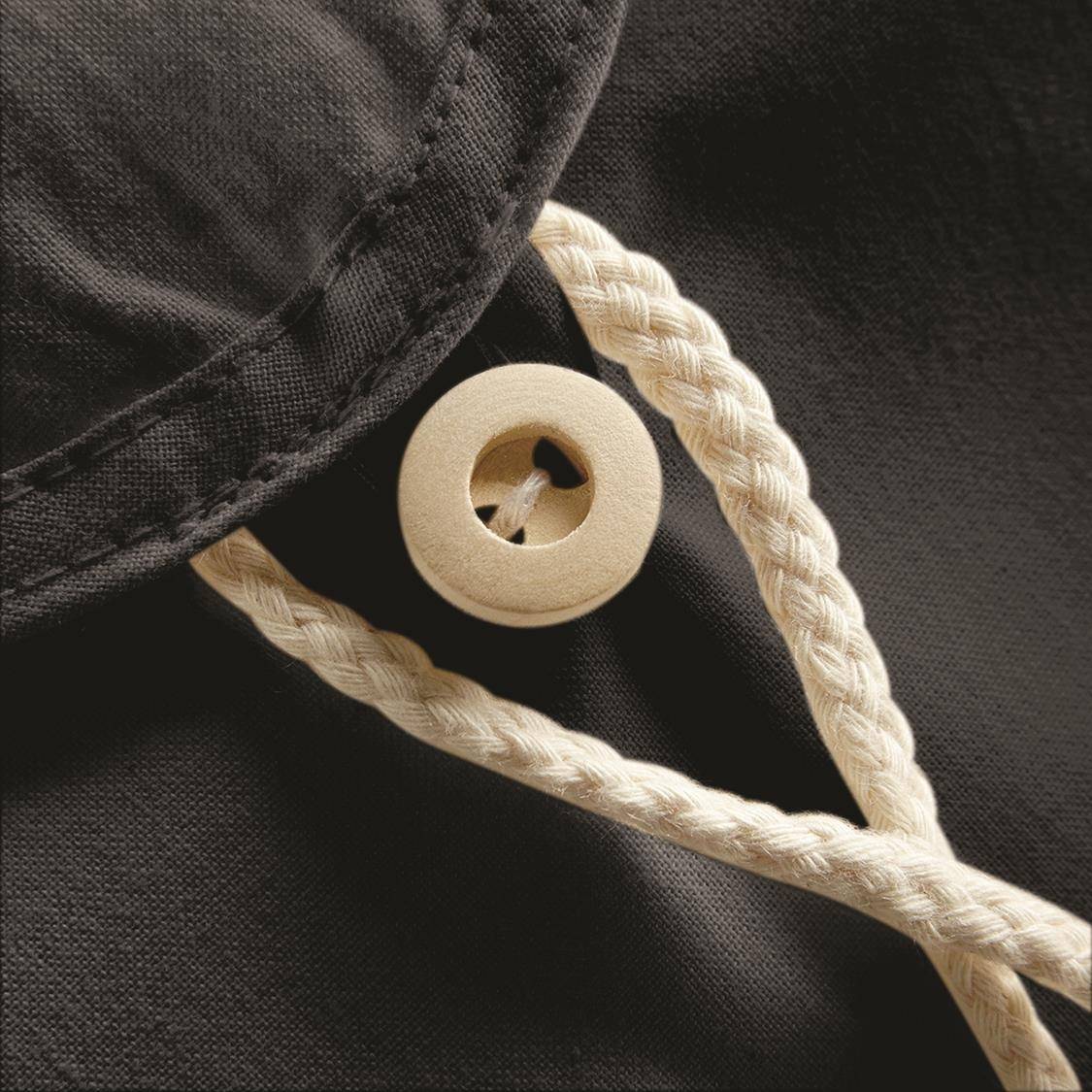 Modny plecak płócienny z drewnianymi guzikami