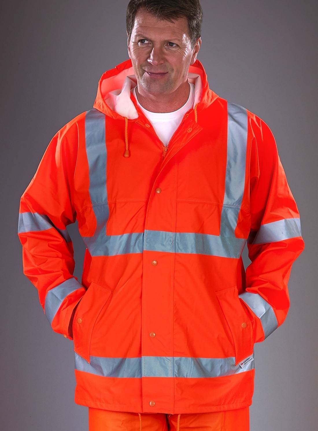 Odblaskowa kurtka robocza z regulowanym dołem za pomocą troczków