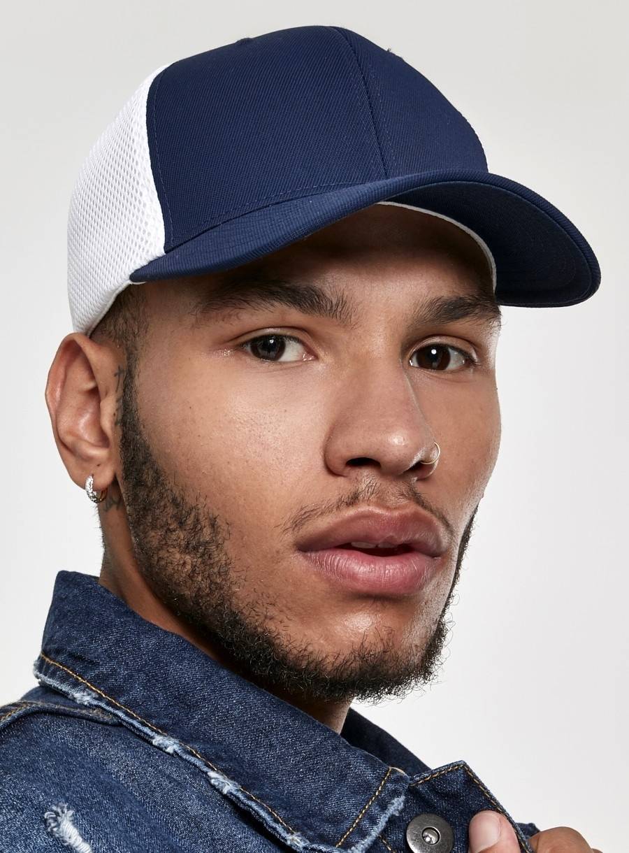 Oddychająca czapka z daszkiem z elastycznym dopasowaniem