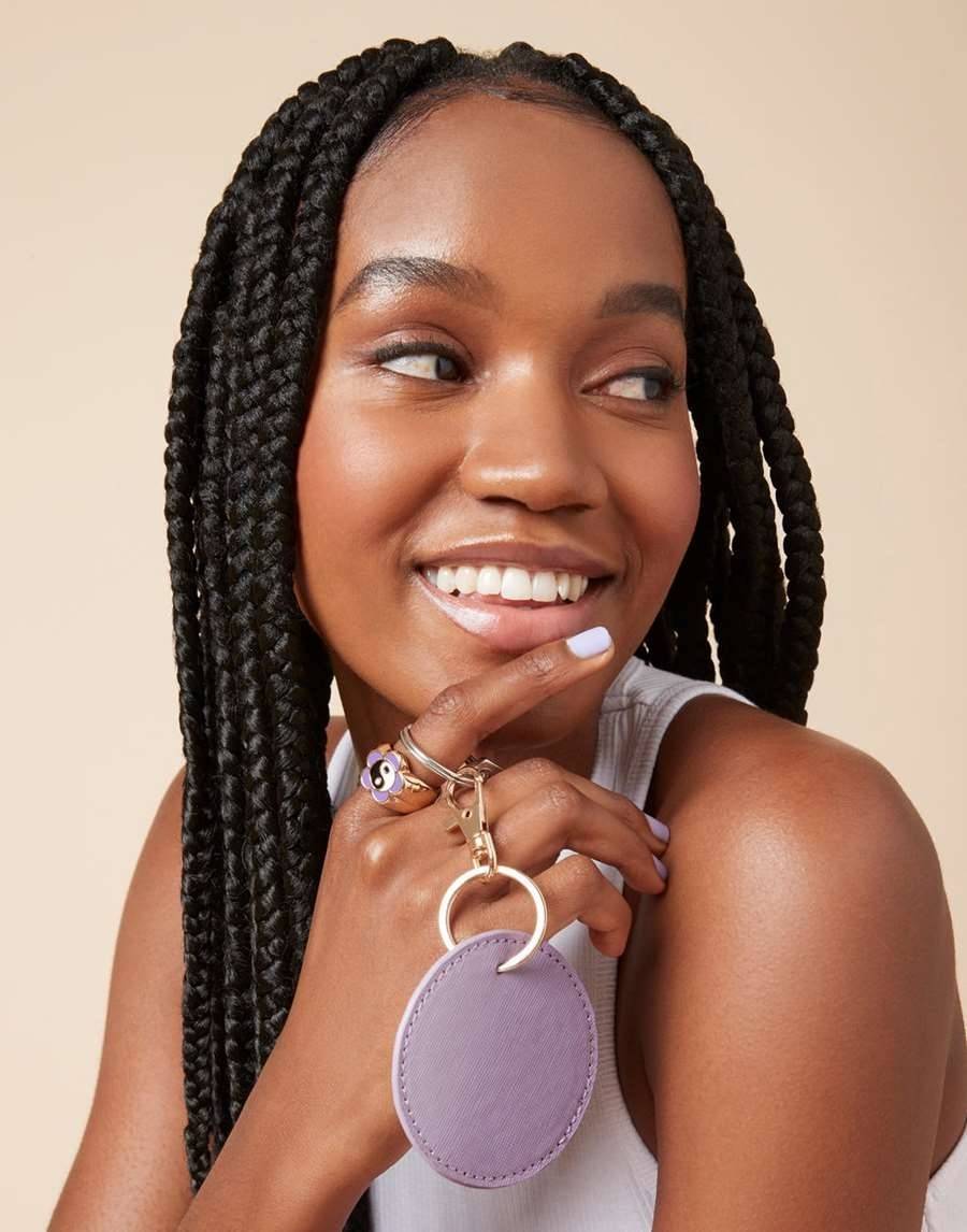 Okrągły brelok do kluczy z karabińczykiem