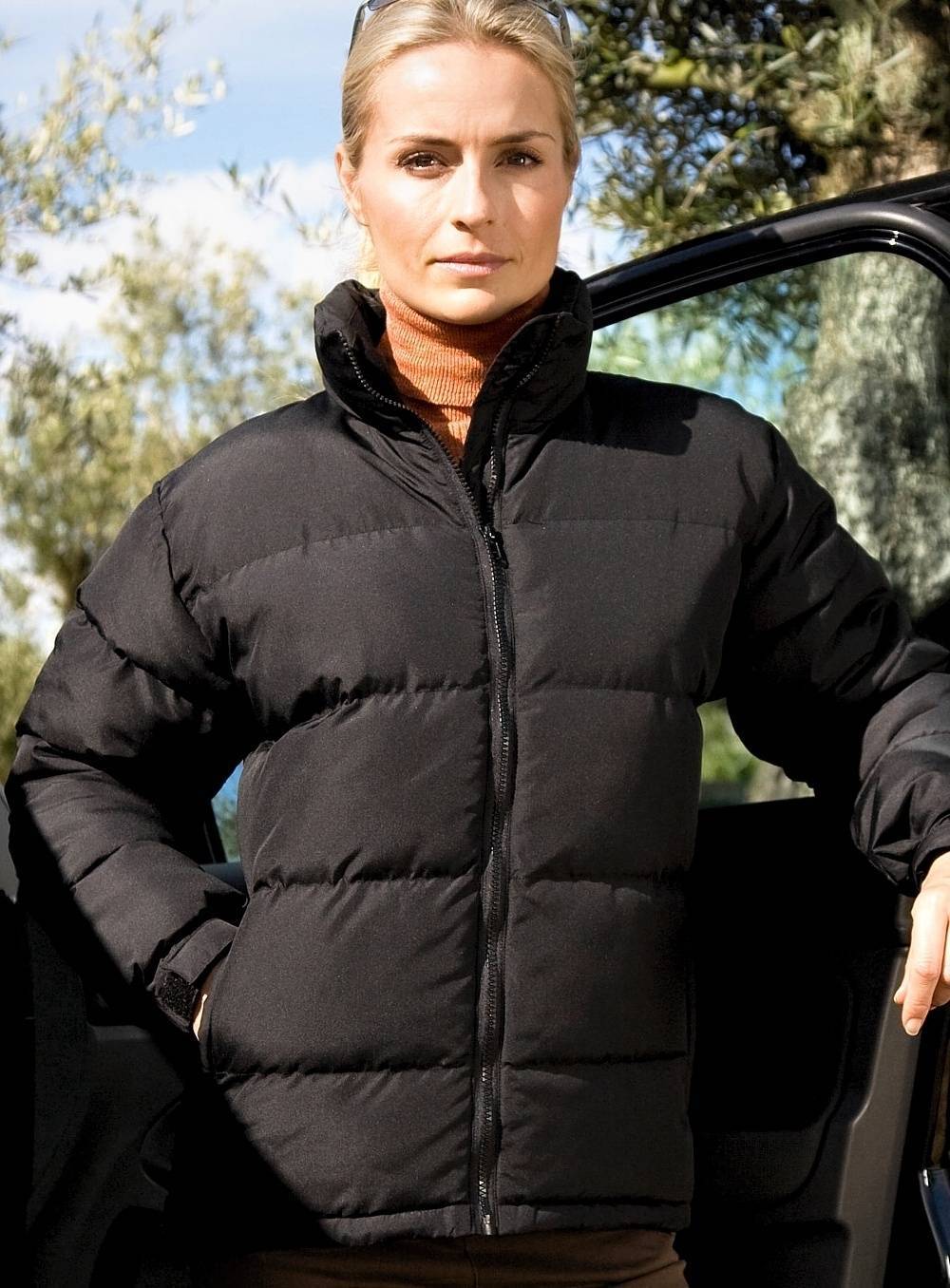 Pikowana kurtka damska model Holkham