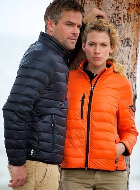 Pikowana kurtka damska o dopasowanym fasonie Elevate