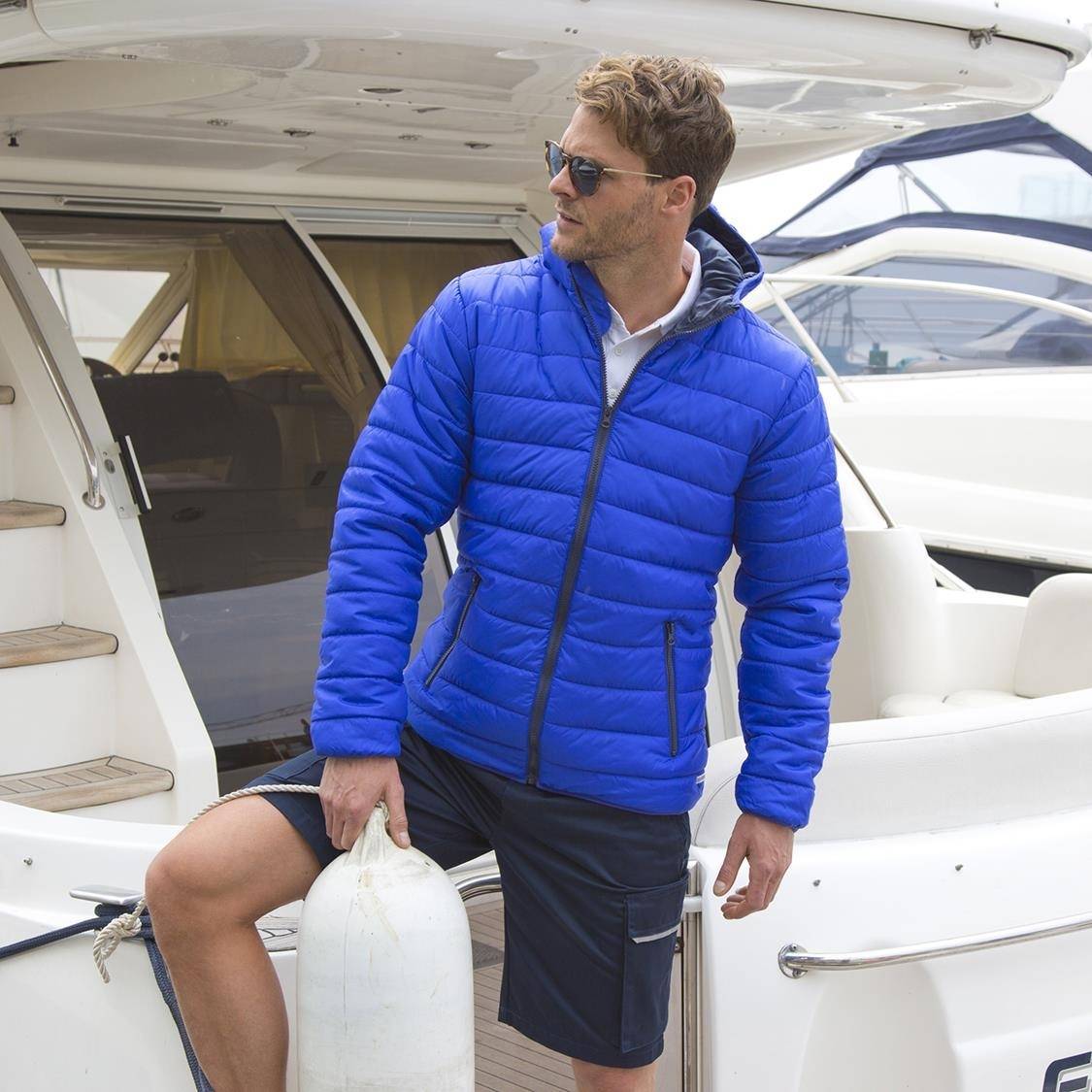 Pikowana kurtka męska Result z kapturem i kontrastowymi zamkami