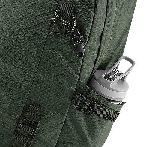 Plecak z praktycznymi kieszeniami i pasem piersiowym