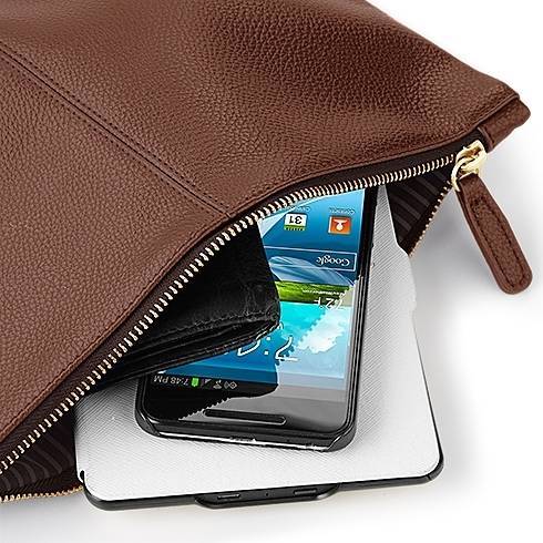 Podręczna saszetka na akcesoria z imitacji skóry