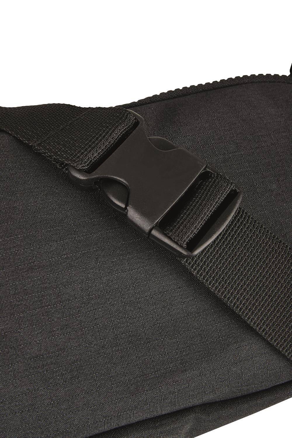 Pojemna saszetka z wewnętrznymi przegrodami