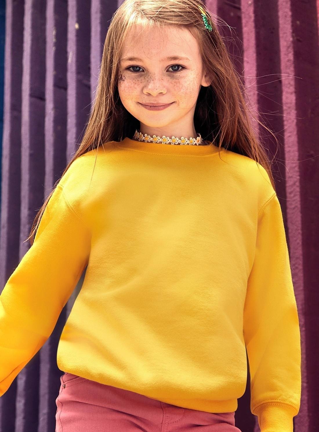 Praktyczna bluza dziecięca zakładana przez głowę