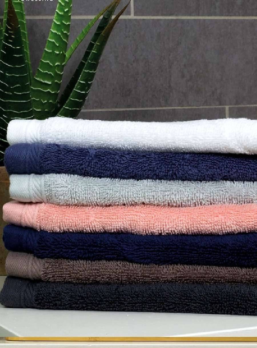 Ręcznik wykonany z bawełny organicznej, wymiar 30x50 cm