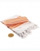 Ręcznik z frędzlami i kolorowymi pasami z bawełny