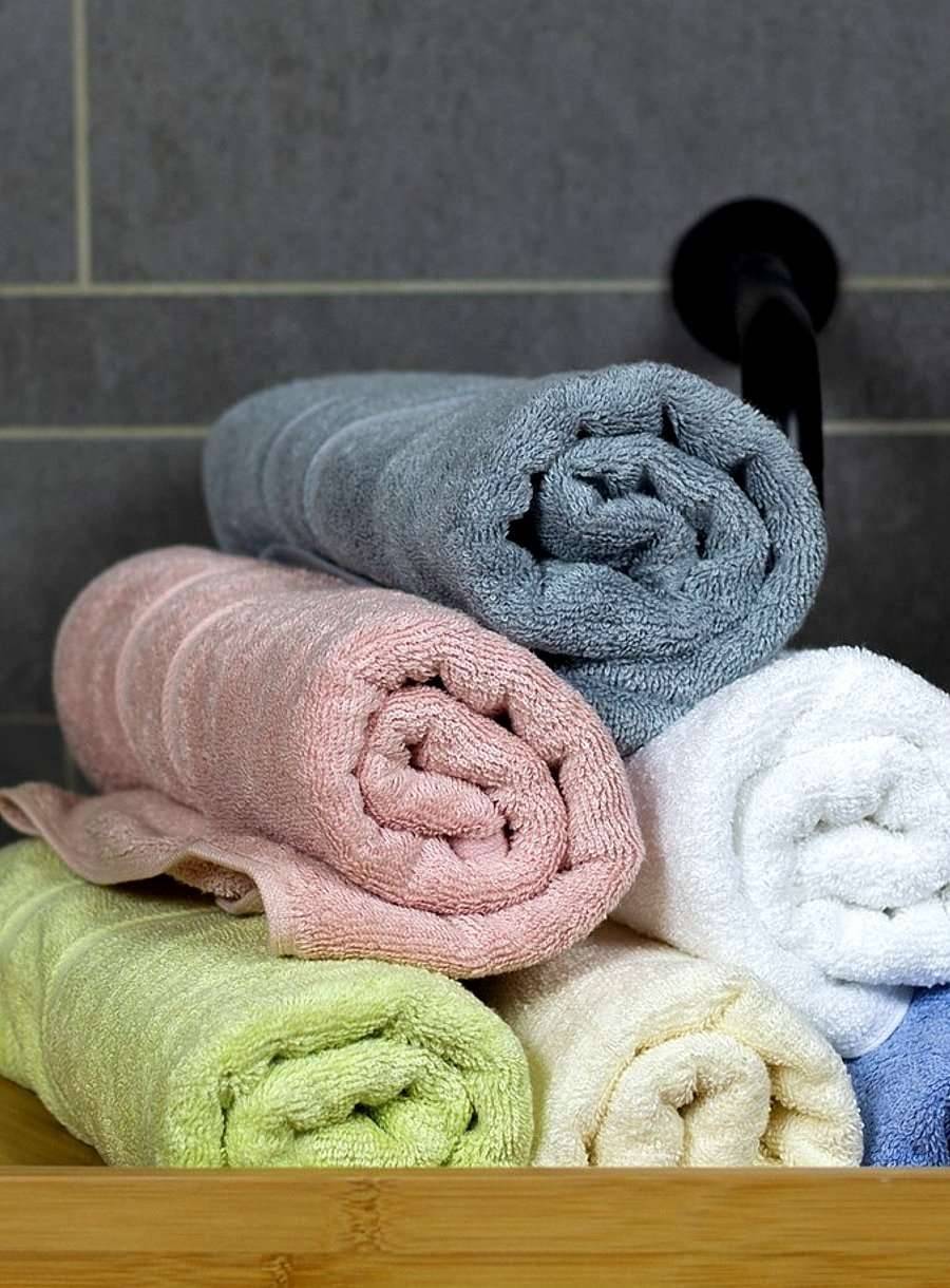 Ręcznik z włókien bambusowych Bamboo, wymiar 50x100 cm