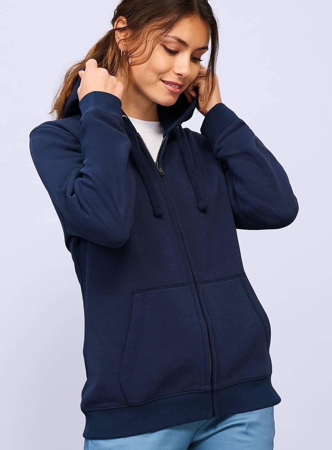 Rozpinana bluza damska z kapturem zawierająca polarową podszewką