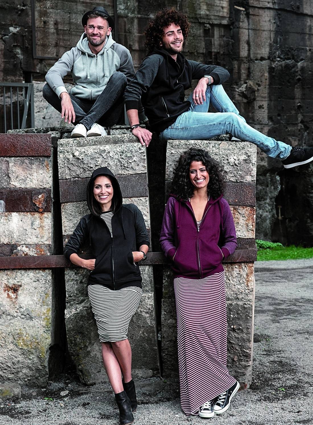 Rozpinana bluza z kapturem Kangurek – model męski