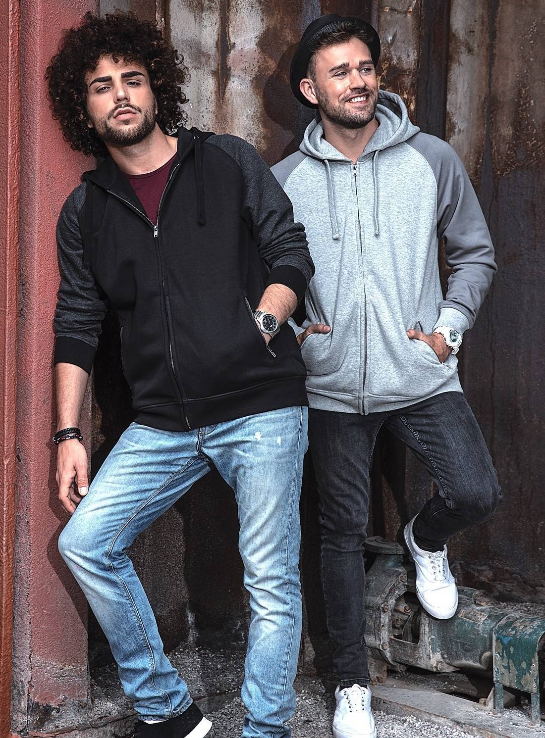 Rozpinana bluza z kapturem Kangurek – model męski