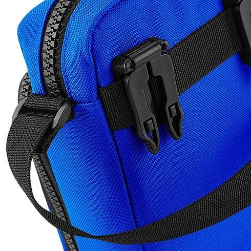 Saszetka z uchwytem mocującym do produktów modułowych