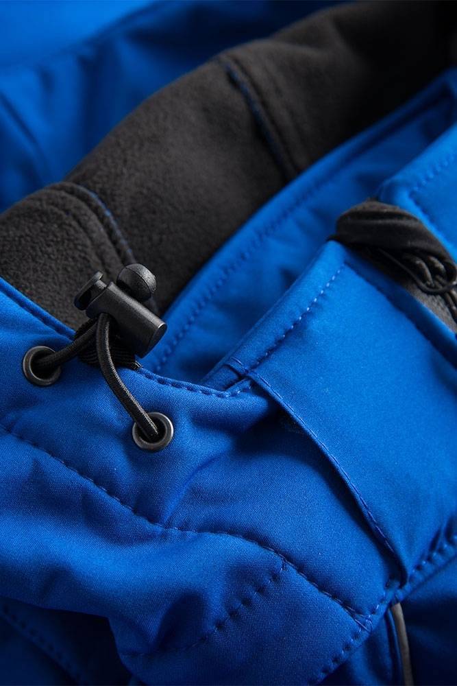 Softshell męski z odblaskowymi detalami i odpinanym kapturem