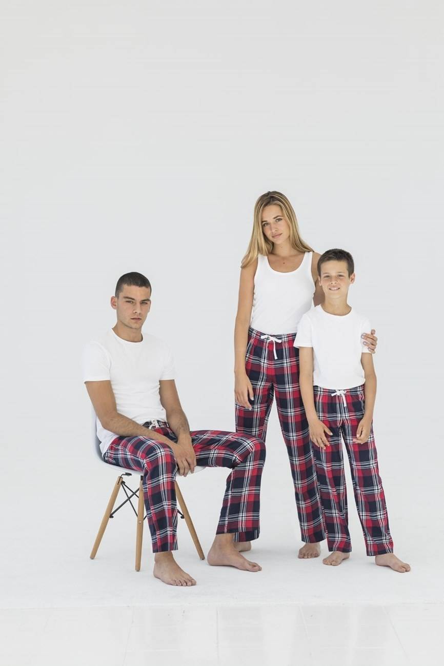 Spodnie męskie w szkocką kratę