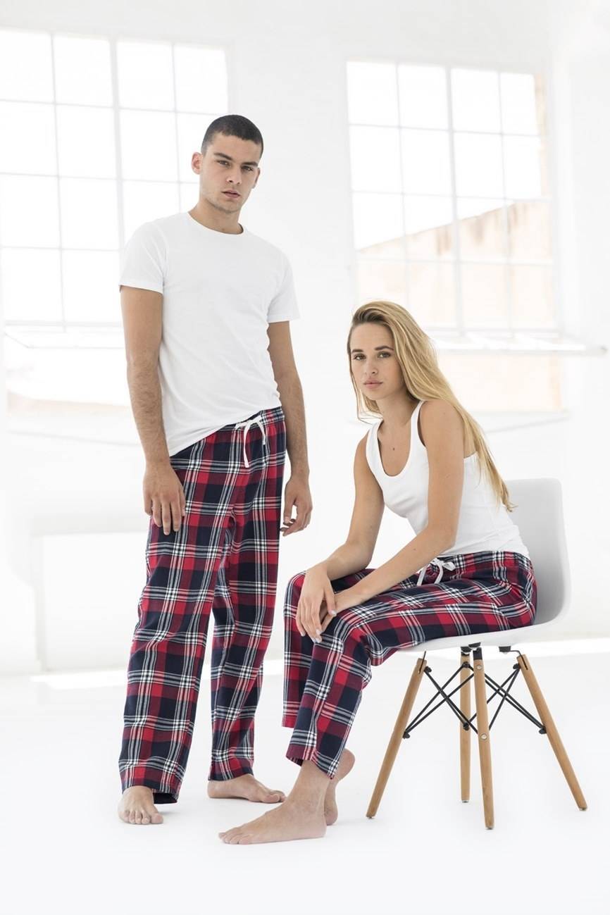 Spodnie męskie w szkocką kratę