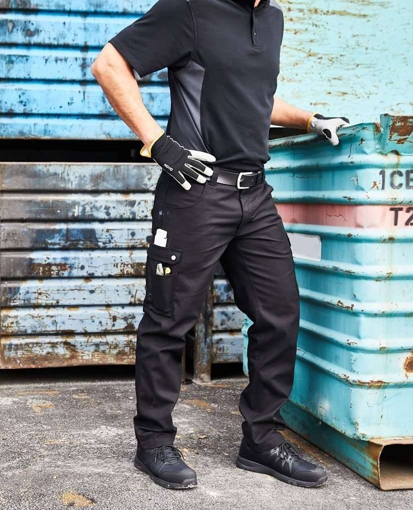 Spodnie robocze typu bojówki z potrójnymi szwami, odporne na rozdarcie