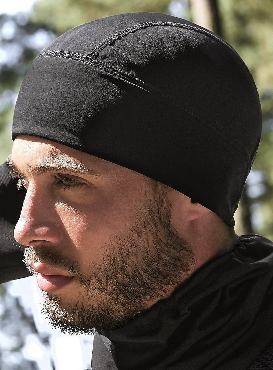 Sportowa czapka softshell z odblaskami