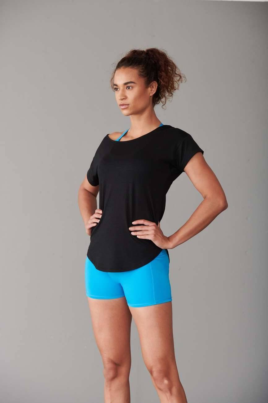 Sportowe szorty damskie z kieszenią