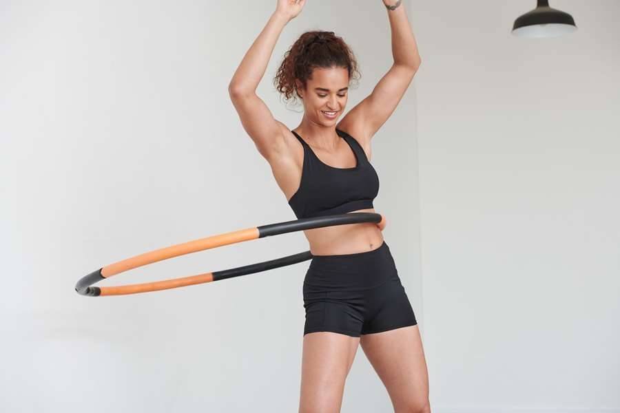 Sportowe szorty damskie z kieszenią