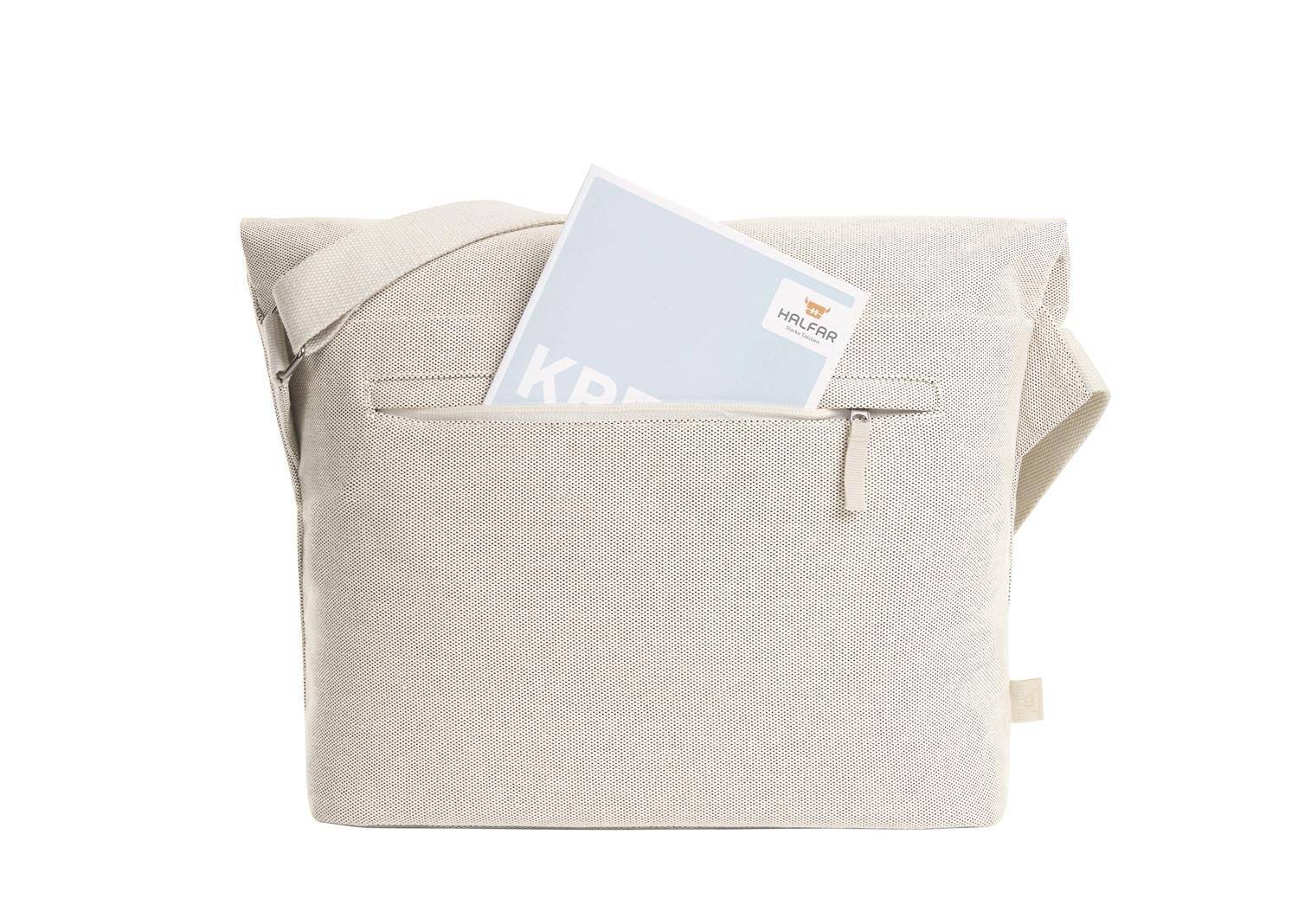 Stylowa torba na ramię z opadającą komorą zamykaną klamrą