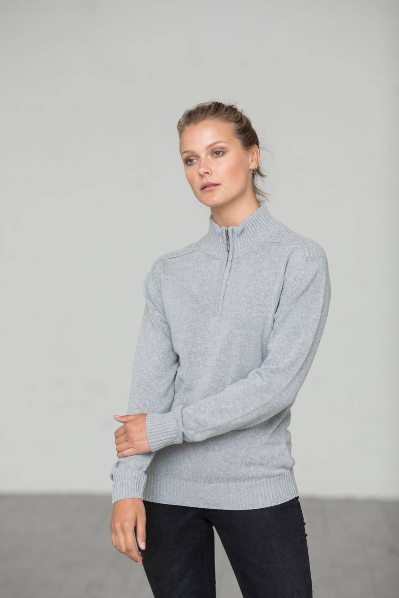 Sweter męski z prążkowanym wykończeniem i krótkim zamkiem