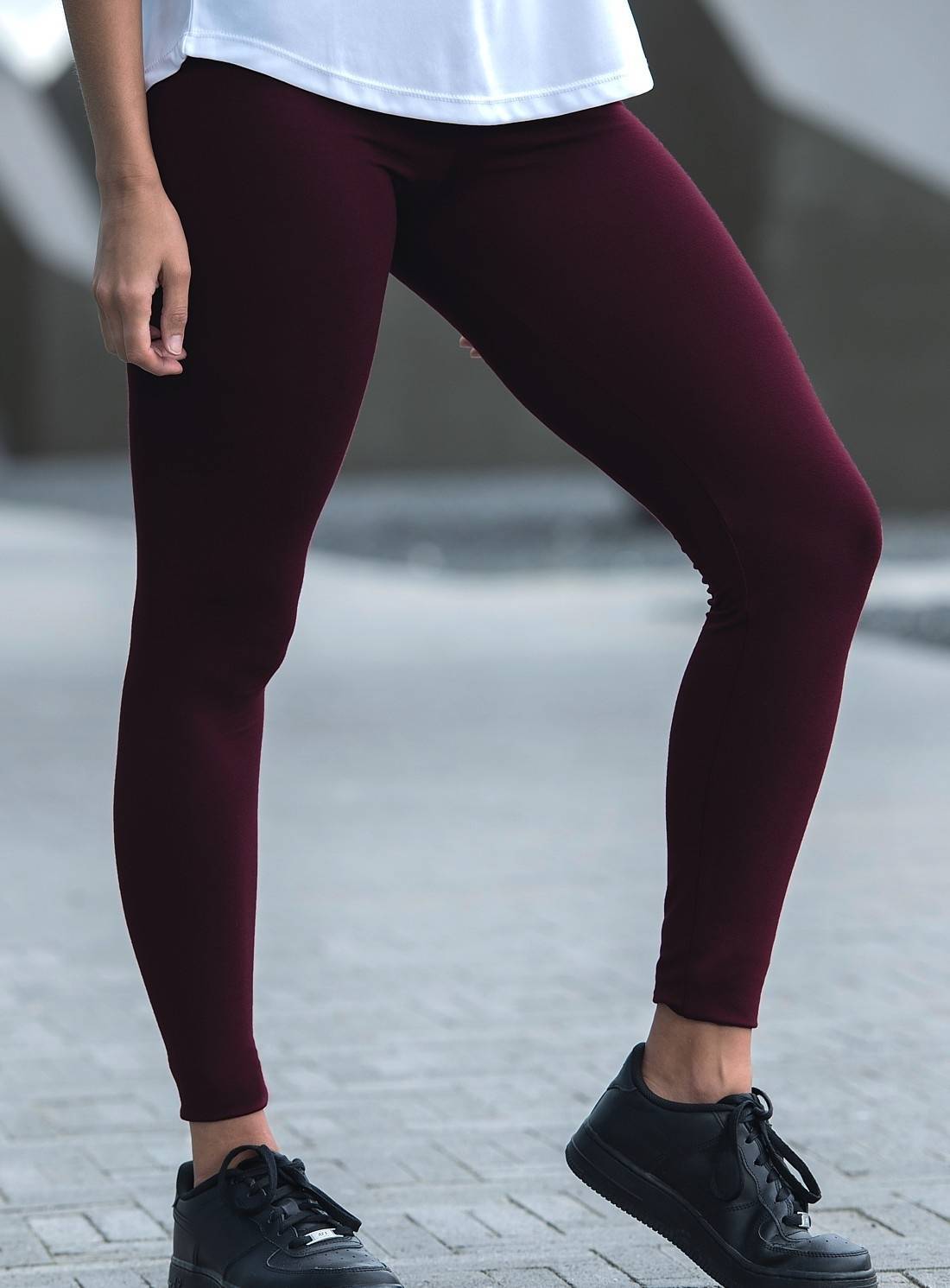 Szybkoschnące leginsy damskie