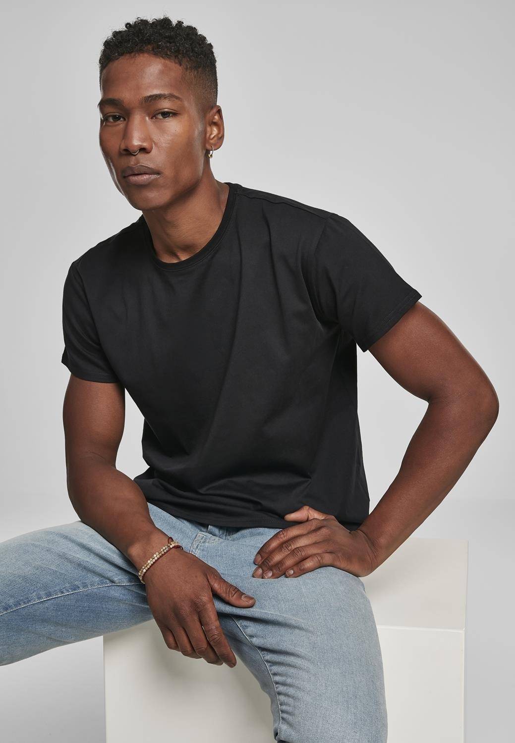 T-shirt męski z okrągłym dekoltem bez metki producenta