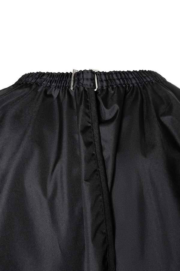 Waterproof Dye Cape With Hand Grips